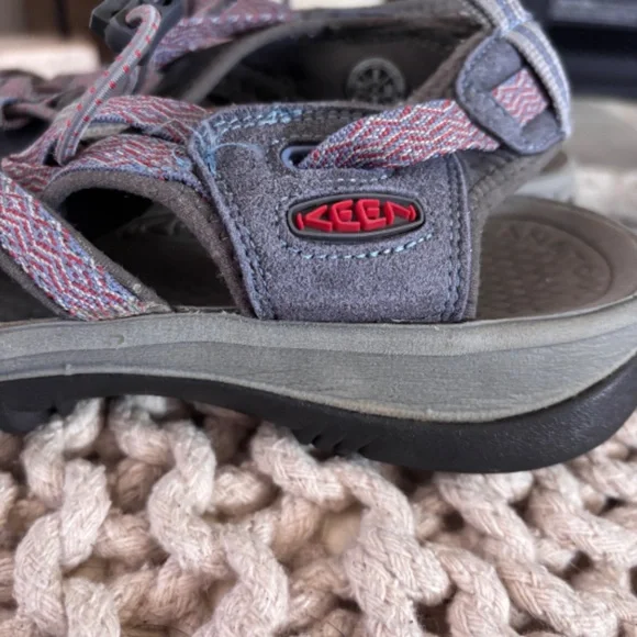 Keen Women's Whisper Sport Outdoor Closed Toe Sandal Stone Bossa Nova SZ 9 - Picture 3 of 14